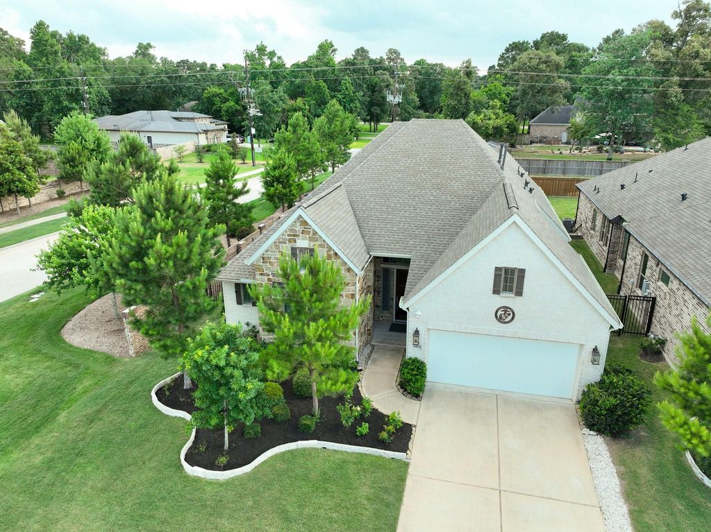4562 Silver Moon Drive, Spring, TX 77386
