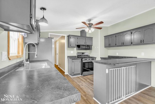 433 N Howard Street, Croswell, MI 48422