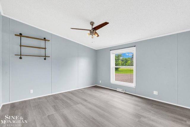 433 N Howard Street, Croswell, MI 48422
