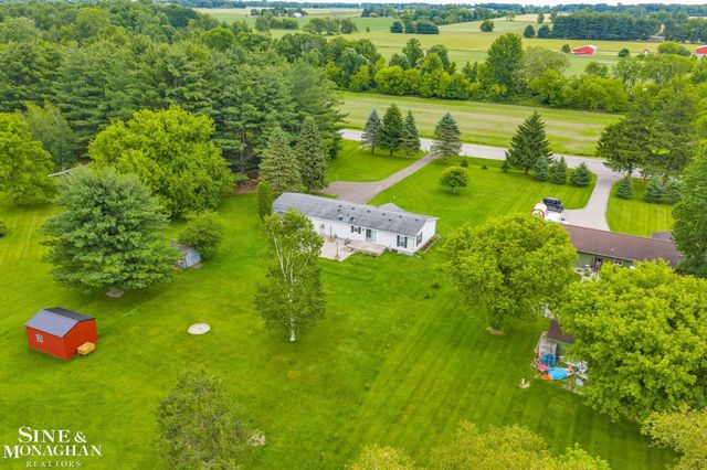433 N Howard Street, Croswell, MI 48422