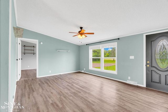 433 N Howard Street, Croswell, MI 48422