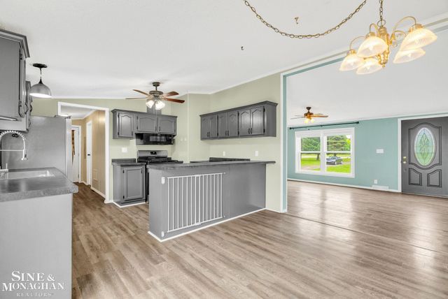 433 N Howard Street, Croswell, MI 48422