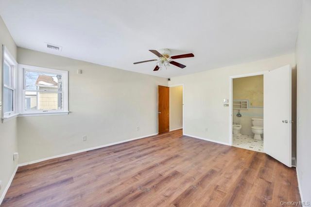 21 Clay Lane, Levittown, NY 11756