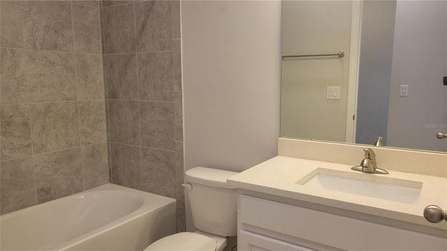 5534 SPANISH MOSS COVE, Bradenton, FL 34203