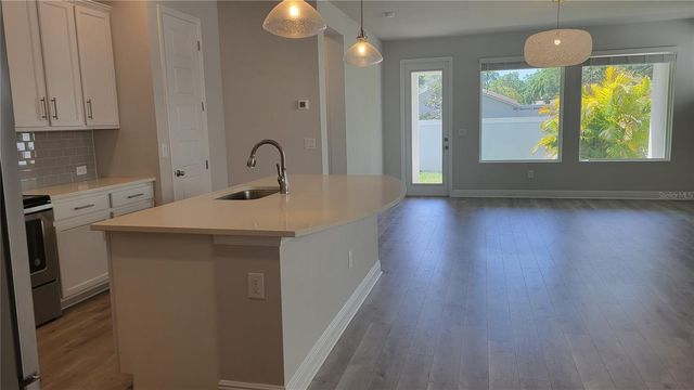 5534 SPANISH MOSS COVE, Bradenton, FL 34203