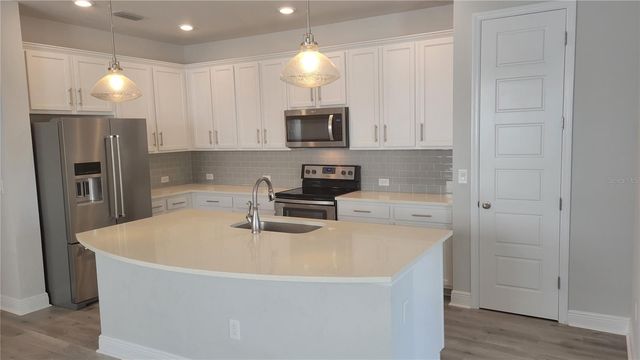 5534 SPANISH MOSS COVE, Bradenton, FL 34203