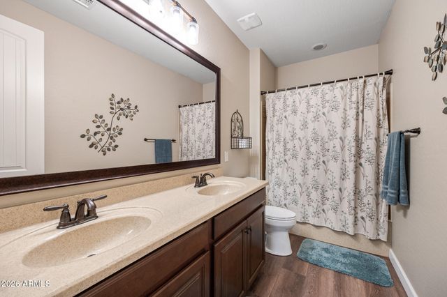 782 W HONEY LOCUST Avenue, Queen Creek, AZ 85140