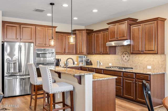 782 W HONEY LOCUST Avenue, Queen Creek, AZ 85140