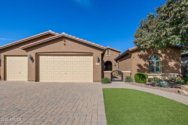 782 W HONEY LOCUST Avenue, Queen Creek, AZ 85140