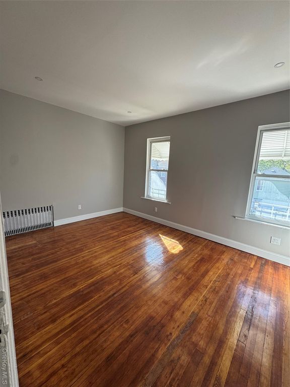 4229 Grace Avenue, Bronx, NY 10466