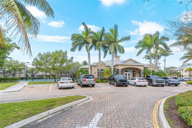 1993 Marsh Harbor Dr, Riviera Beach, FL 33404