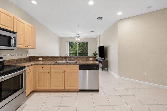 1993 Marsh Harbor Dr, Riviera Beach, FL 33404