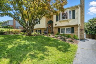 242 Woodlawn AVE, Blue Ridge, VA 24064