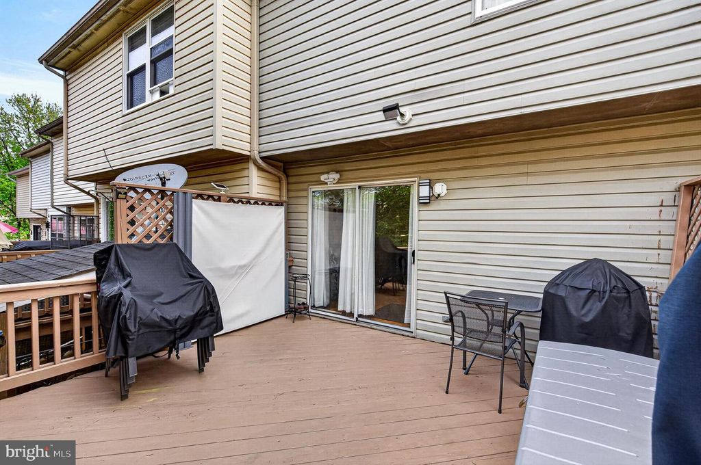 Image 23 of property listing at 12 PARKHILL PL, Baltimore, MD 21236