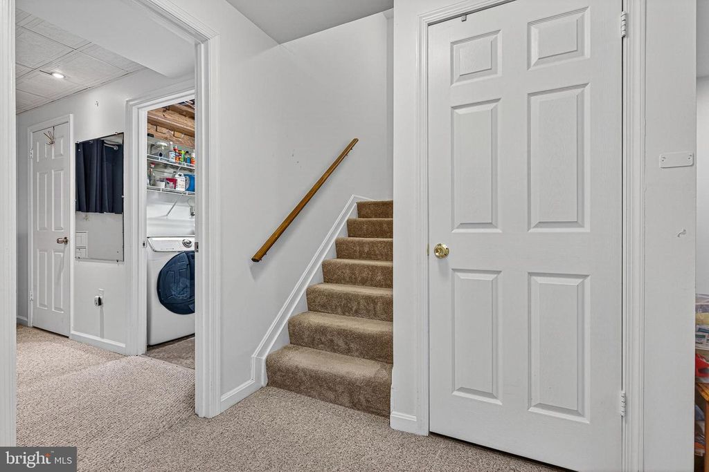 Image 30 of property listing at 12 PARKHILL PL, Baltimore, MD 21236