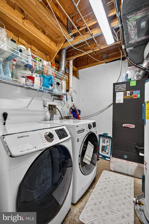 Image 31 of property listing at 12 PARKHILL PL, Baltimore, MD 21236