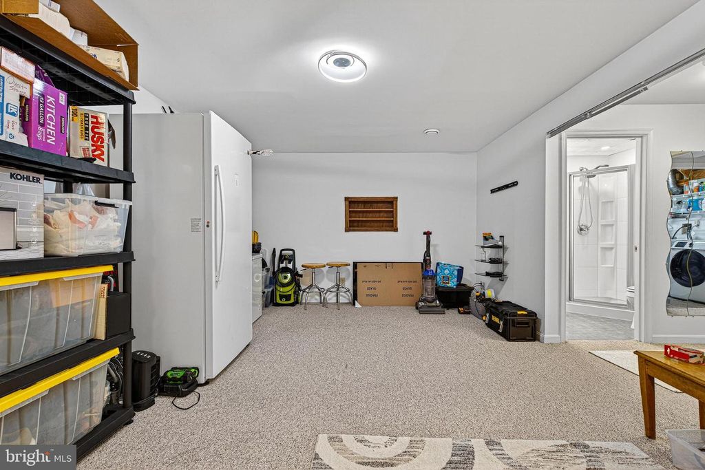 Image 32 of property listing at 12 PARKHILL PL, Baltimore, MD 21236