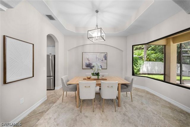 7267 Acorn WAY, Naples, FL 34119