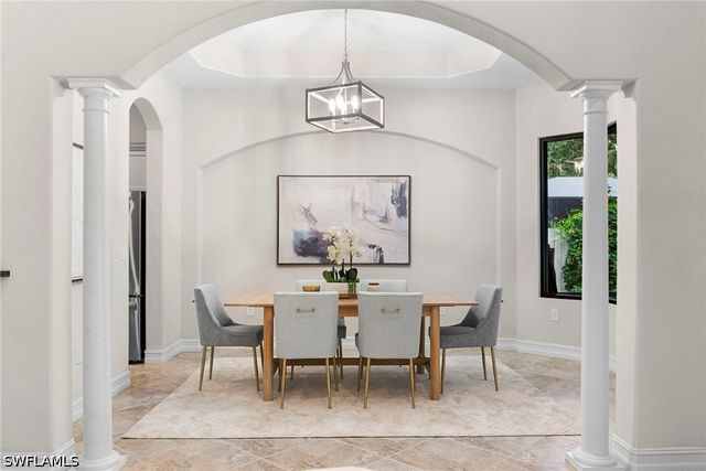 7267 Acorn WAY, Naples, FL 34119