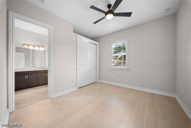 7267 Acorn WAY, Naples, FL 34119