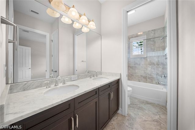 7267 Acorn WAY, Naples, FL 34119