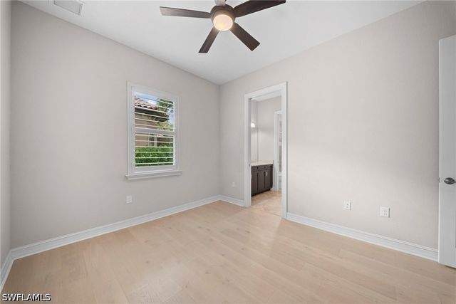 7267 Acorn WAY, Naples, FL 34119