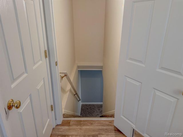 53240 Glen Oak Drive, Chesterfield, MI 48051