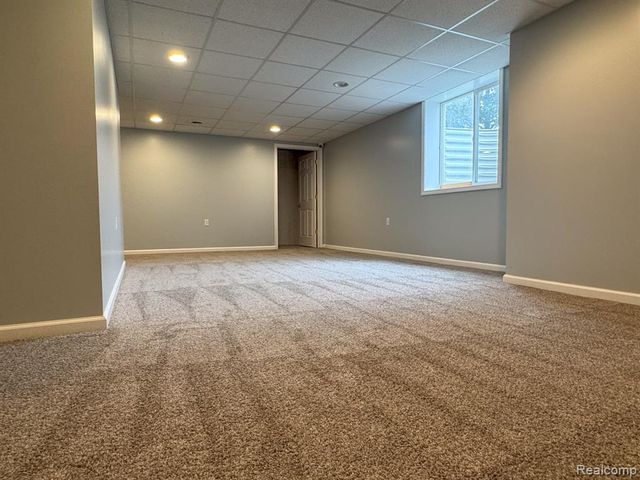 53240 Glen Oak Drive, Chesterfield, MI 48051