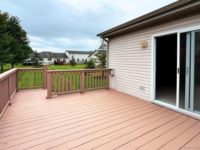 53240 Glen Oak Drive, Chesterfield, MI 48051