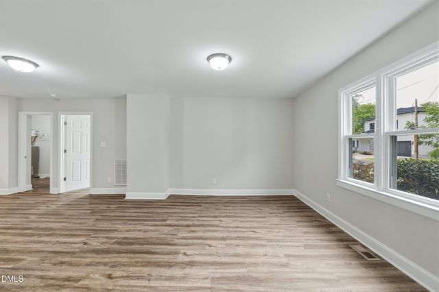 503 E Juniper Avenue, Wake Forest, NC 27587