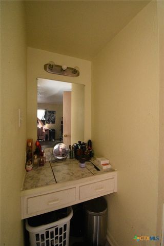 1805 Rosemary Avenue, Victoria, TX 77901