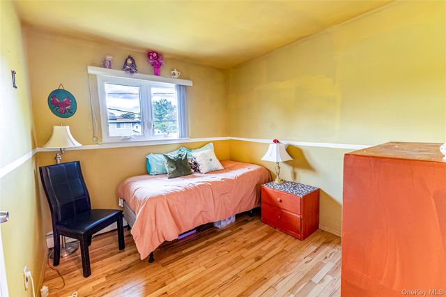 6 William Street, Bay Shore, NY 11706