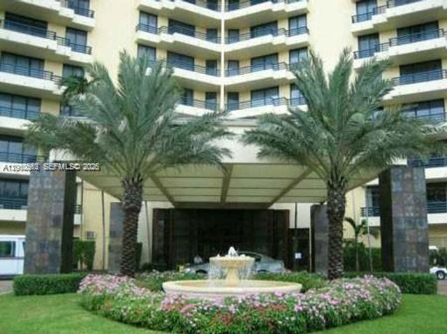 3300 NE 191st Street 501, Aventura, FL 33180