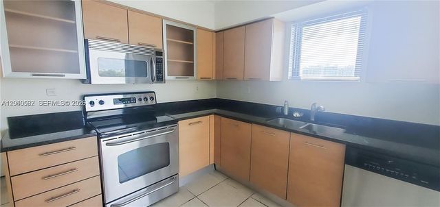 3300 NE 191st Street 501, Aventura, FL 33180