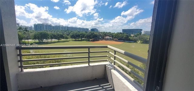 3300 NE 191st Street 501, Aventura, FL 33180