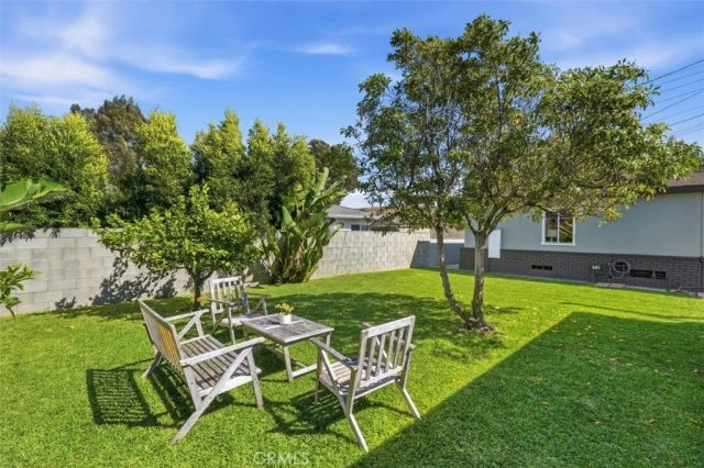 1513 W 211th Street, Torrance, CA 90501