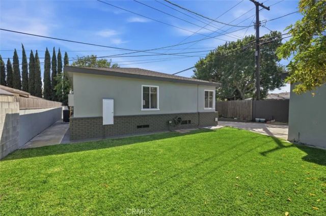 1513 W 211th Street, Torrance, CA 90501