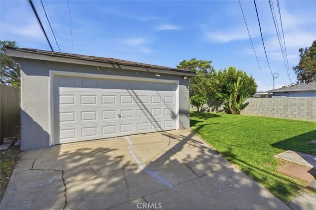 1513 W 211th Street, Torrance, CA 90501