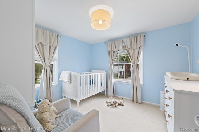 1516 Edgewood Drive, Royal Oak, MI 48067