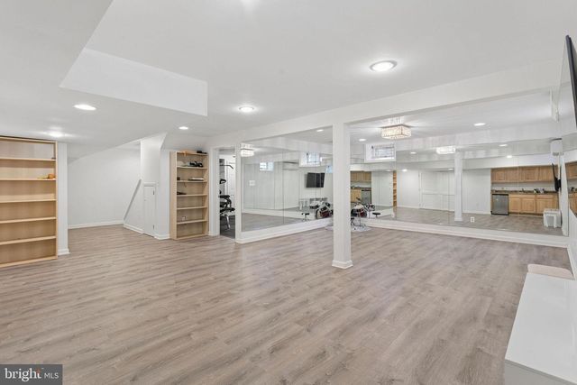 32 COUNTRY WALK, Cherry Hill, NJ 08003