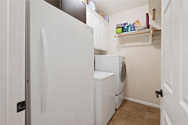 704 Prestwick Court, College Station, TX 77845