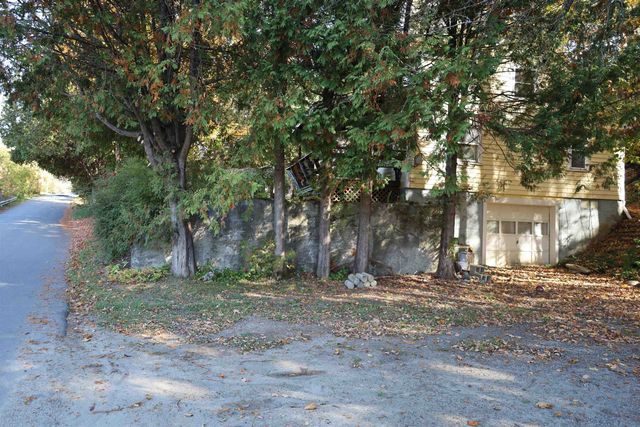 133 Barker Avenue, St. Johnsbury, VT 05819