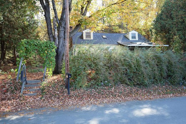 133 Barker Avenue, St. Johnsbury, VT 05819