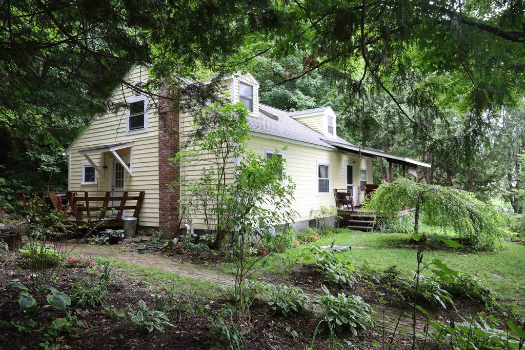 133 Barker Avenue, St. Johnsbury, VT 05819