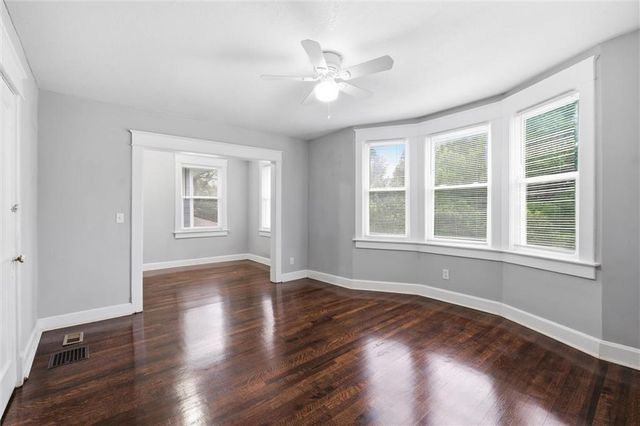 2629 Campbell Street, Kansas City, MO 64108