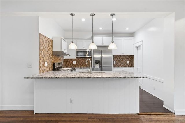 2629 Campbell Street, Kansas City, MO 64108