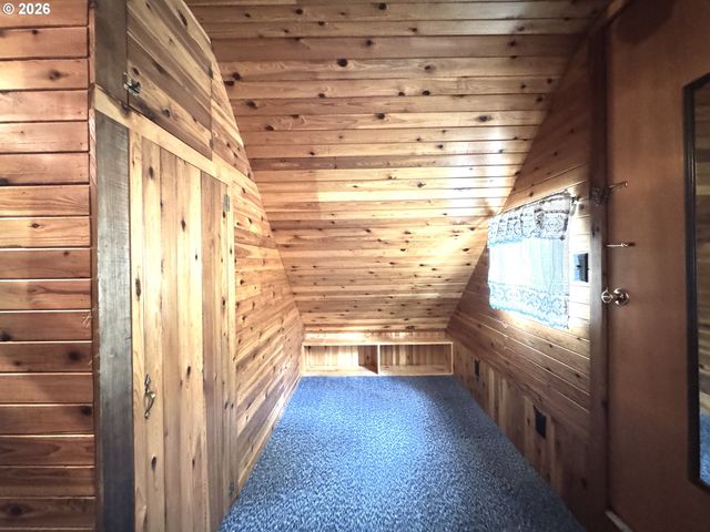 735 3RD Ave, Gearhart, OR 97138