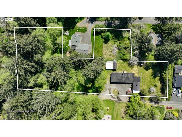 735 3RD Ave, Gearhart, OR 97138