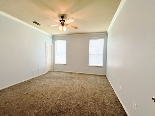 552 Kerry Street, Crowley, TX 76036