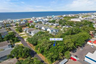 101 SE 54th Street, Oak Island, NC 28465